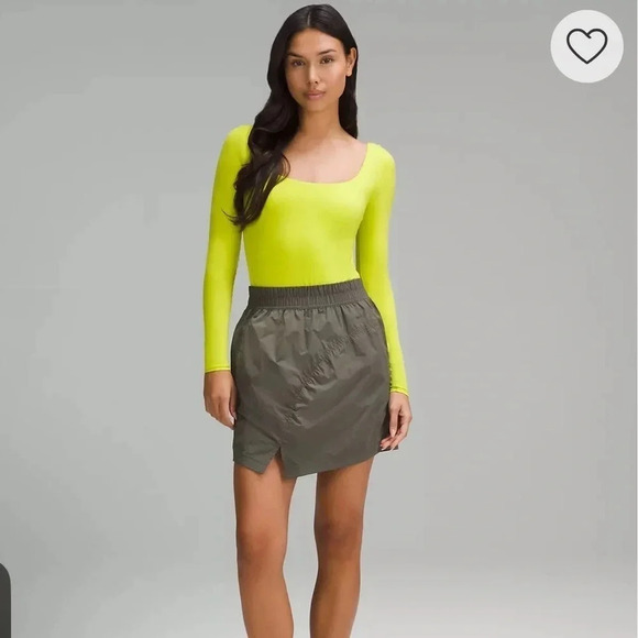 NWT Lululemon Wundermost Square-Neck Ultra Soft Long Sleeve Bodysuit Size S Lime - Picture 6 of 11